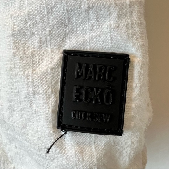 Marc Ecko Cut & Sew Mens Long Sleeve Casual Button Down Shirt Size Large White - Picture 7 of 8